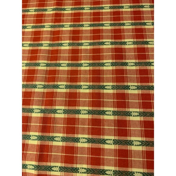 Red & Green Plaid Cotton Fabric 1/2 Yard 44" Wide For Sewing & Craft Projects - Picture 3 of 5